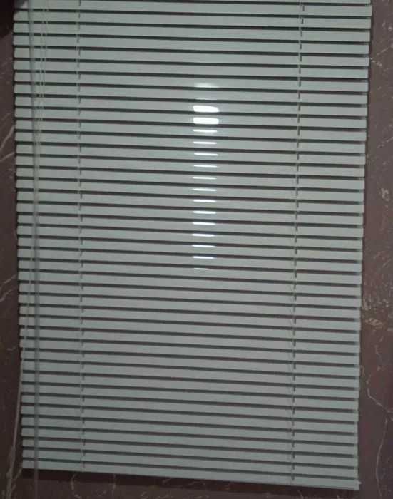 Жалюзі нові 66-97(немає кріплень)