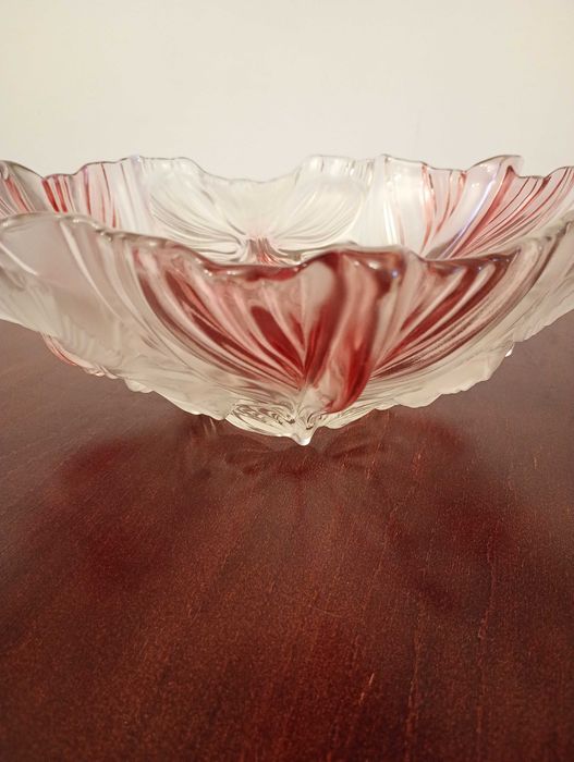 Szklana duża różowa patera 32 x35 cm