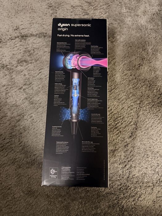 Karton do Dyson suszarki supersonic
