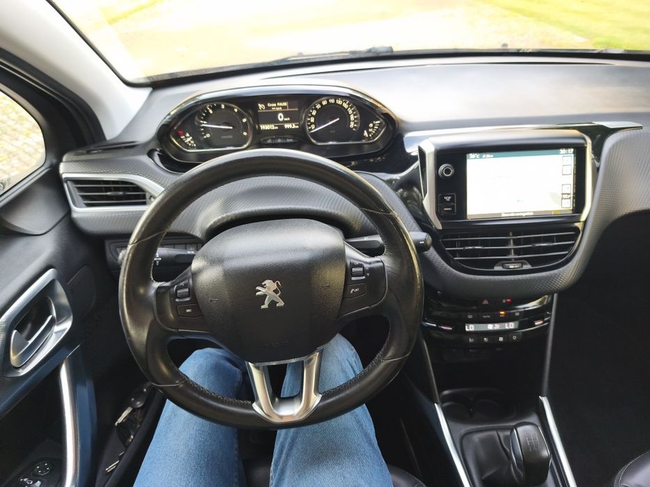 Peugeot 2008 — fotografia 12