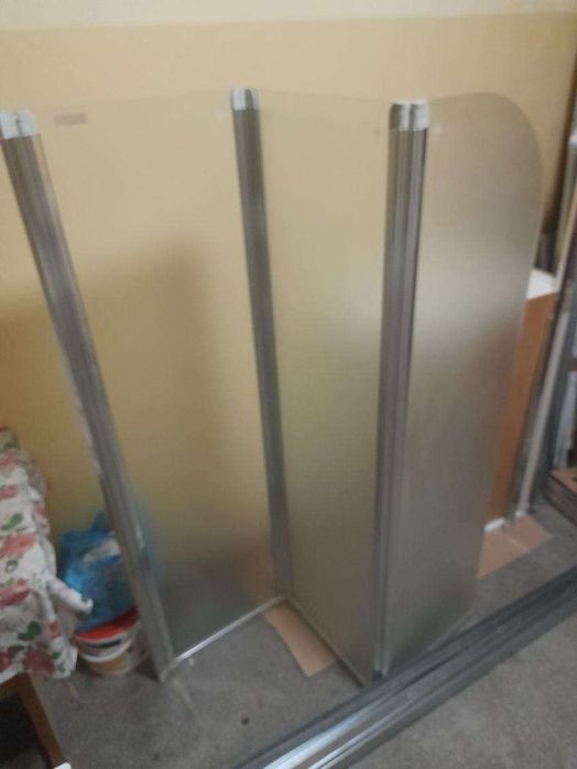 Parawan nawannowy składany