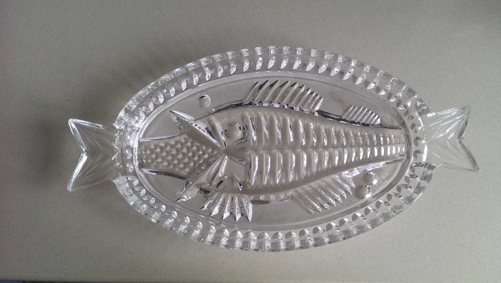 Хрустальные конфетницы, салатницы,ладьи