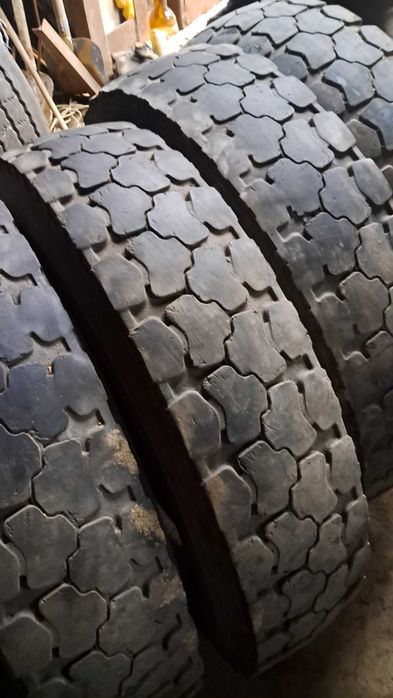 Шини вантжнi 8.25 R20 Satoya Газон