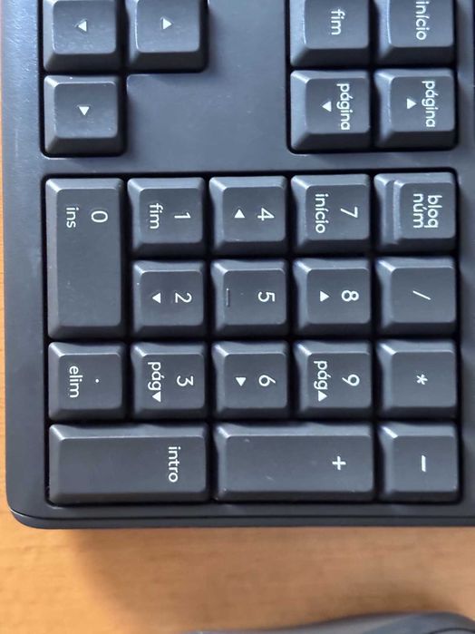 Combo Teclado e rato wireless logitech silent touch MK295