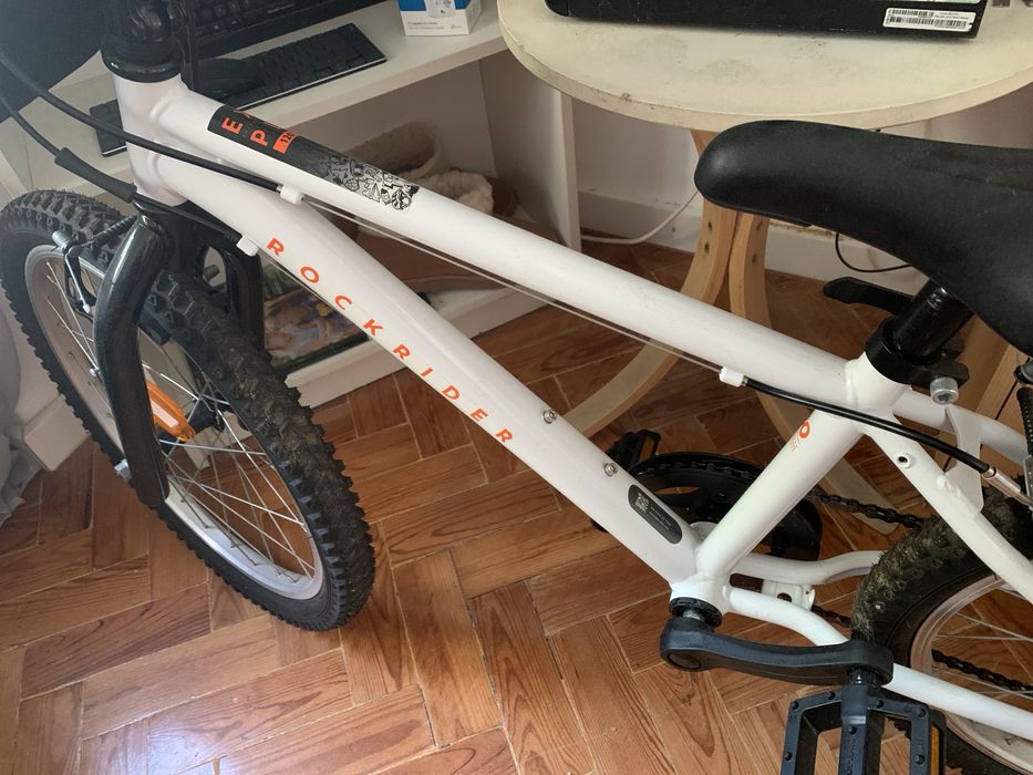 Bicicleta criança Rockrider roda 20