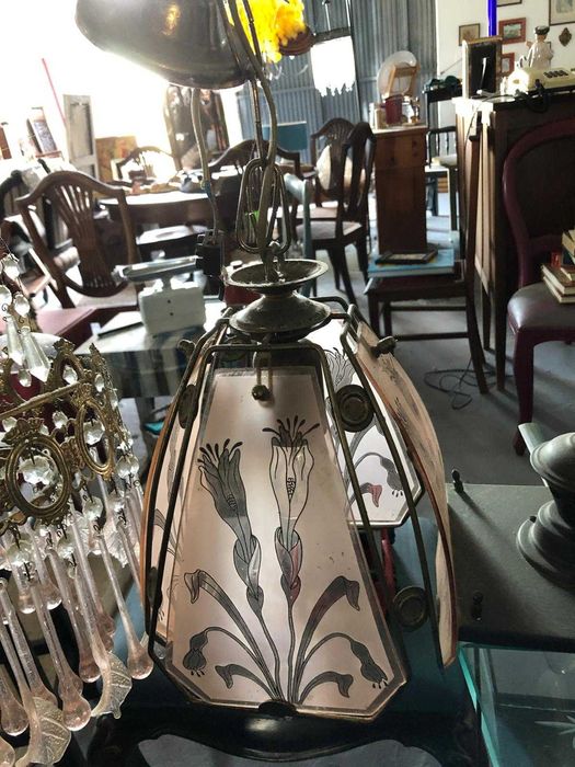 Candeeiro de Tecto Vintage, revivalismo  de art noveau.