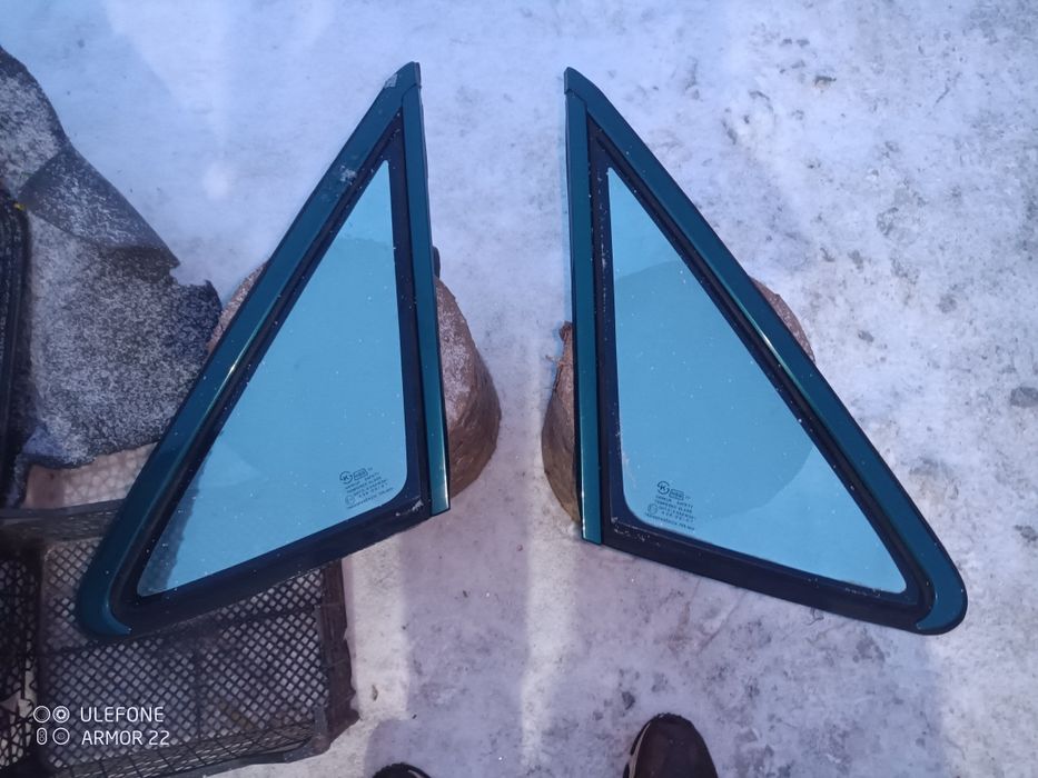 Продам заднє бокове скло Daewoo Nexia n100