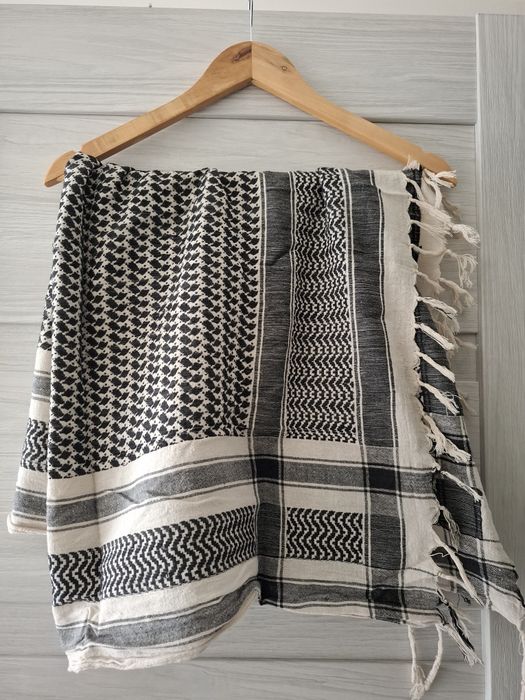 Arafatka chusta czarno-szara-biała