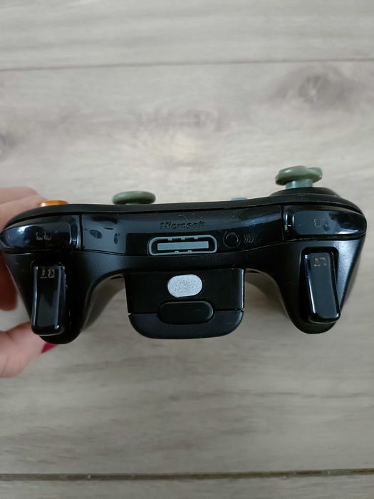 Kontroler Xbox360 / pad Xbox 360 /Microsoft /bezprzewodowy sprawny 5-1