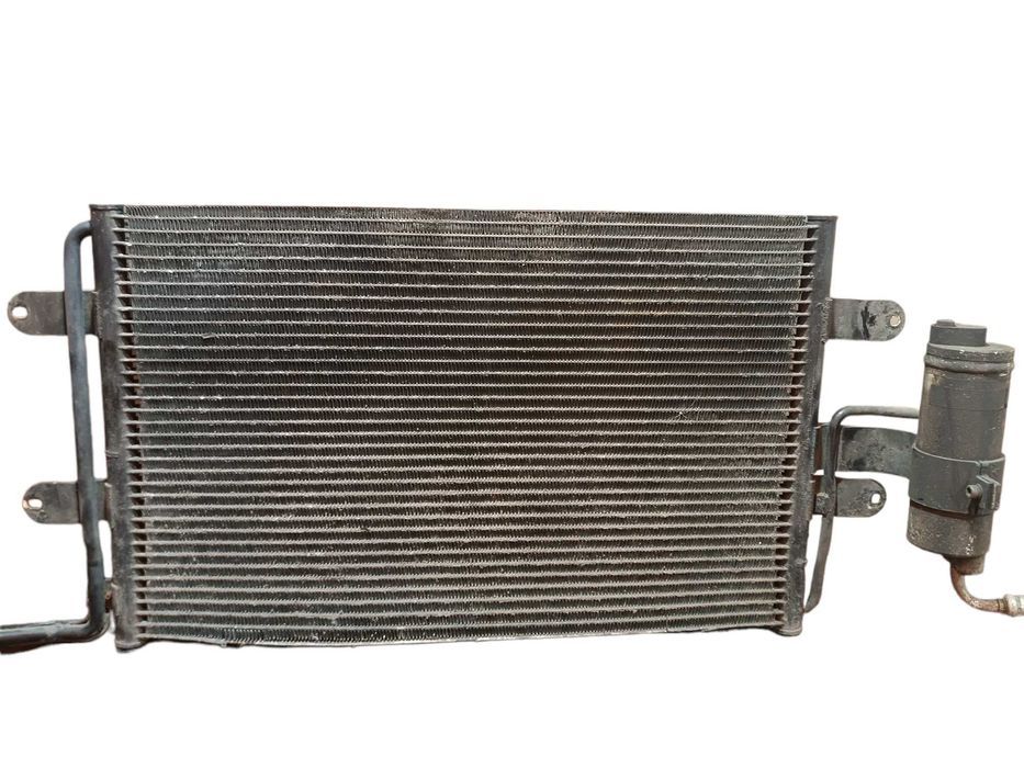 Chłodnica Klimatyzacji A3 TT Leon Golf 4 IV Bora Toledo 1.4 1.6 1.8