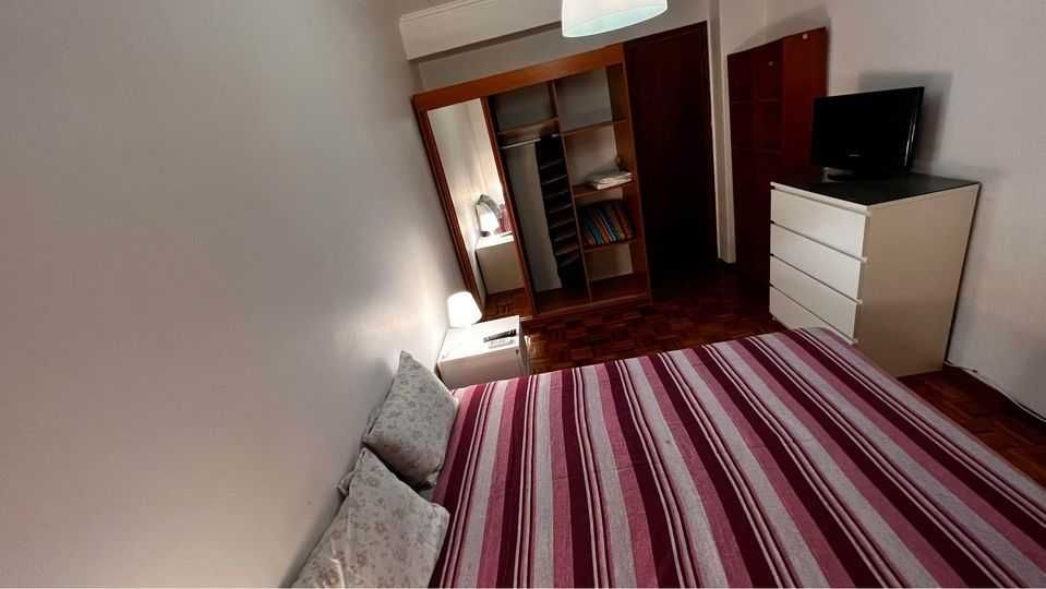 T2 mobilado para 6 pessoas