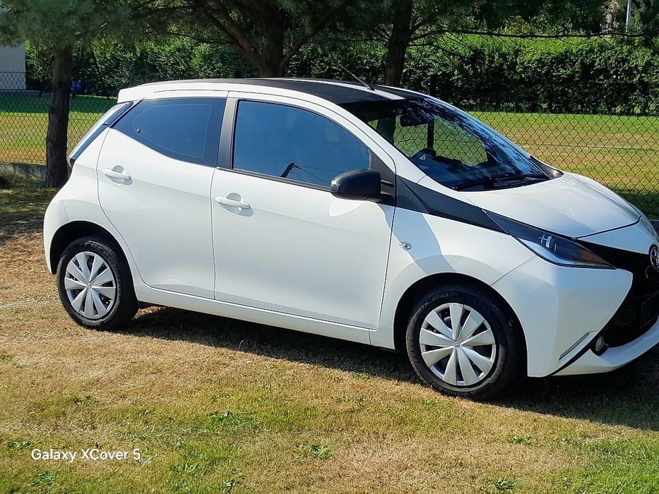 Toyota Aygo   1 0  sprowadzony.
