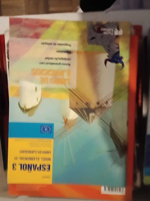 DOU estes manuais escolares (2014-2018)