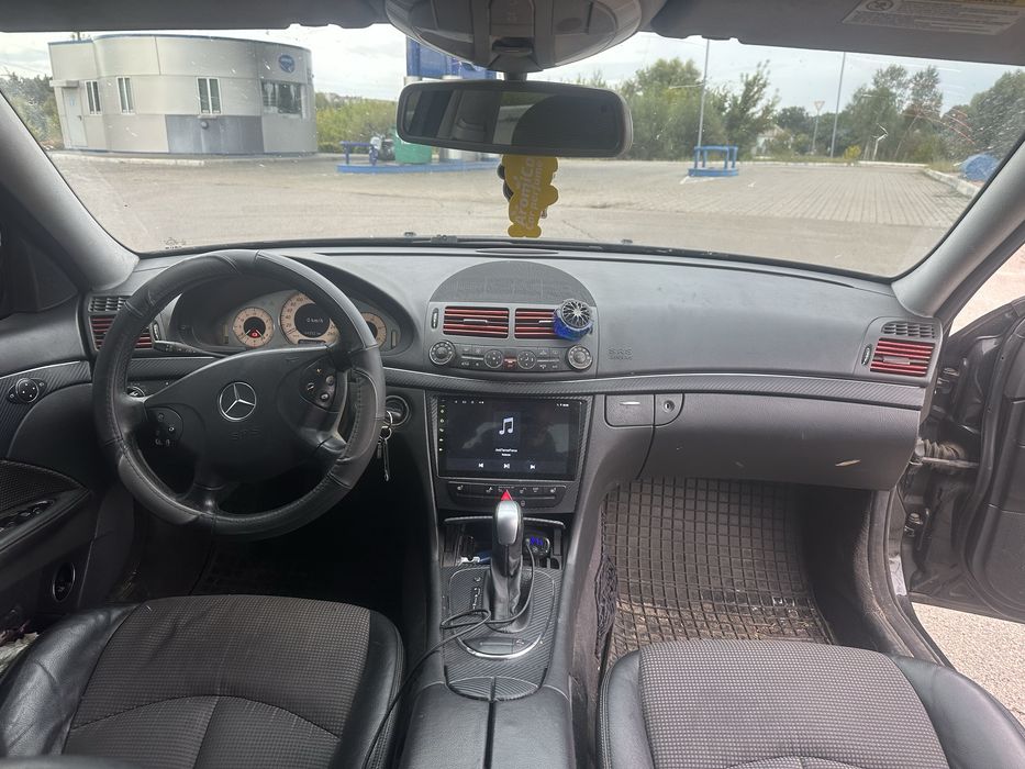 Mercedes Benz W211 E220 CDI