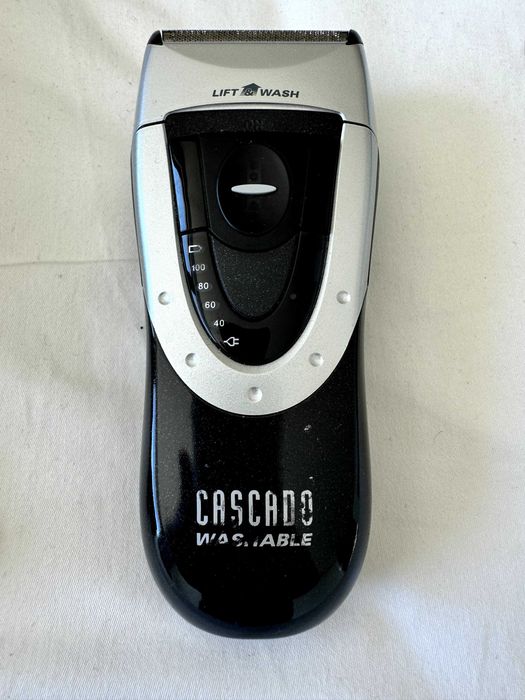 Barbeador elétrico Cascado