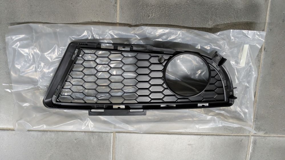 Pára-choques Frontal M para BMW E90/E91/E92 LCI