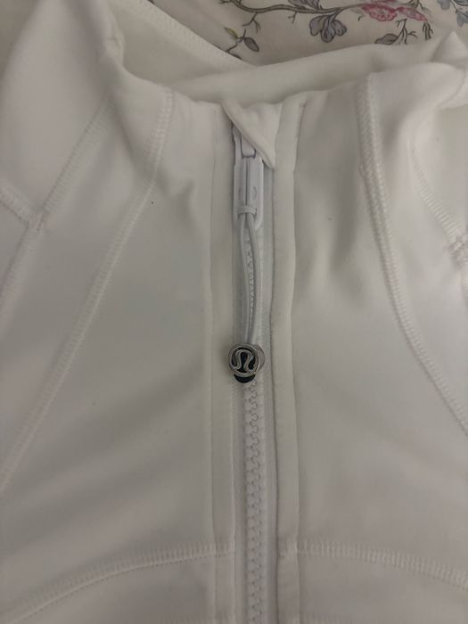Nowa Biała sportowa obcisła bluza na suwak lululemon white define jacket cropped size 2 xs