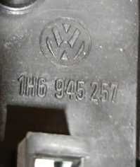 lampa tylna prawa saturnus vw golf III hb 91- ładny stan