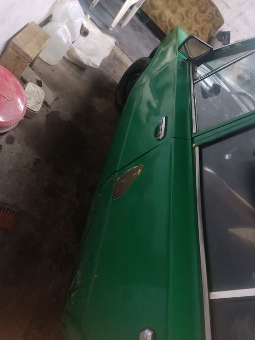 Продам ваз 2101  на ходу торг присутній