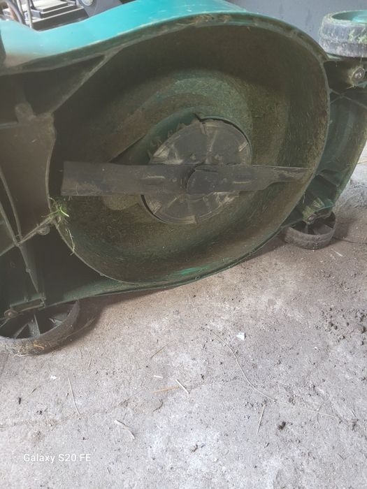 Kosiarka elektryczna z koszem