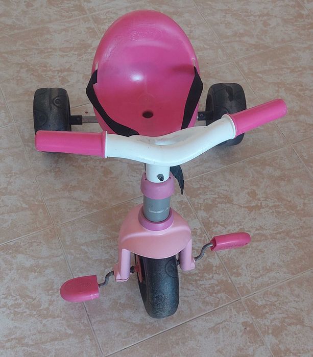 Triciclo infantil