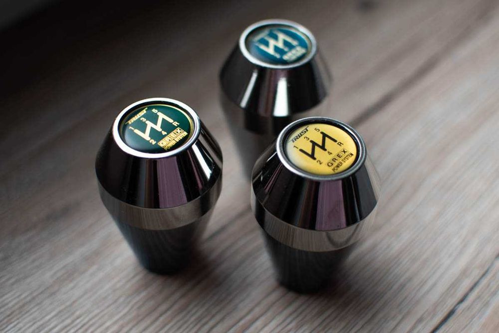 gałki biegów Greddy Trust GREX (Supra 200sx s14 RX7 MX5 s15 Nismo s13)