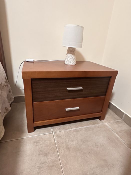 Cama casal + 2 mesas cabeceira +comoda em cerejeira