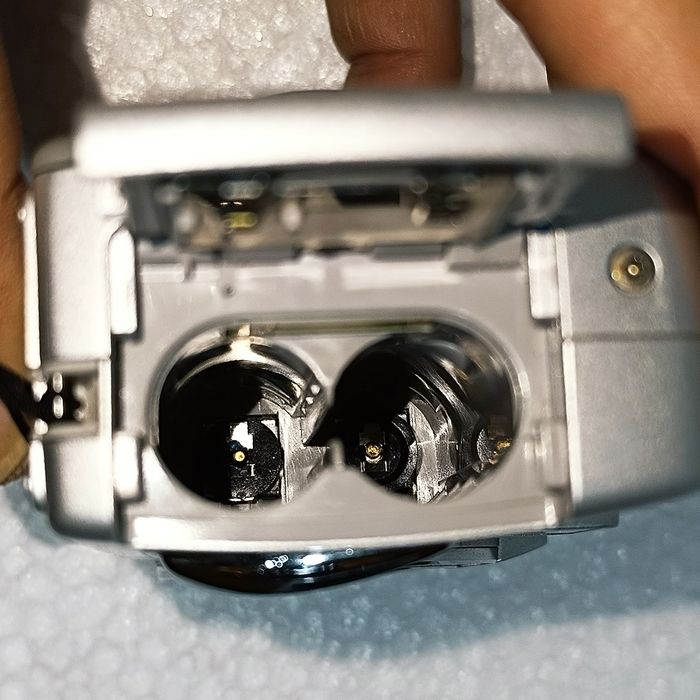 Câmara Digital Sony Cyber-shot DSC-P32 3.2MP Prateada Não Funcional