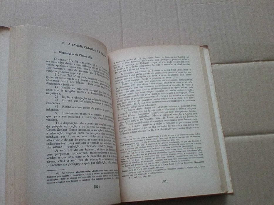 A Educação Em Portugal  - Direitos da Família, da Igreja e do Estado