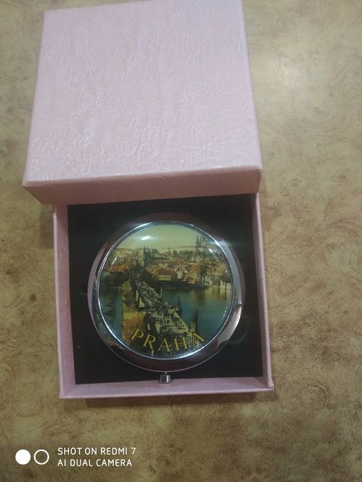 Подарки, сувениры