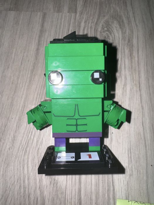 Klocki LEGO 41592 Hulk z serii BrickHeadz Marvel Avengers DC