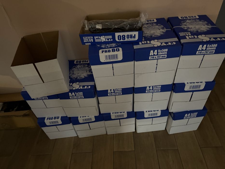 продам офисную бумагу а4