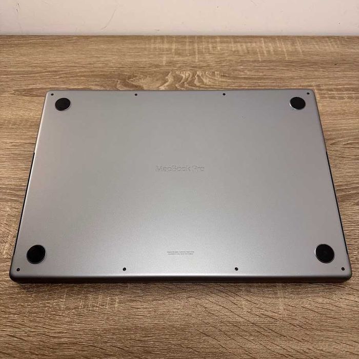 Macbook Pro 16" 2023 M2 Pro / 32Gb DDR5 / SSD 512Gb акб:92% (код: M1235)