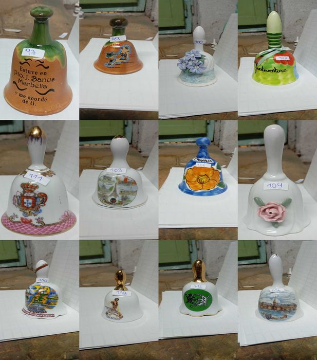 Lote de 94 Sinetas/Sinos de Porcelana, Cerâmica & Souvenirs de Viagem
