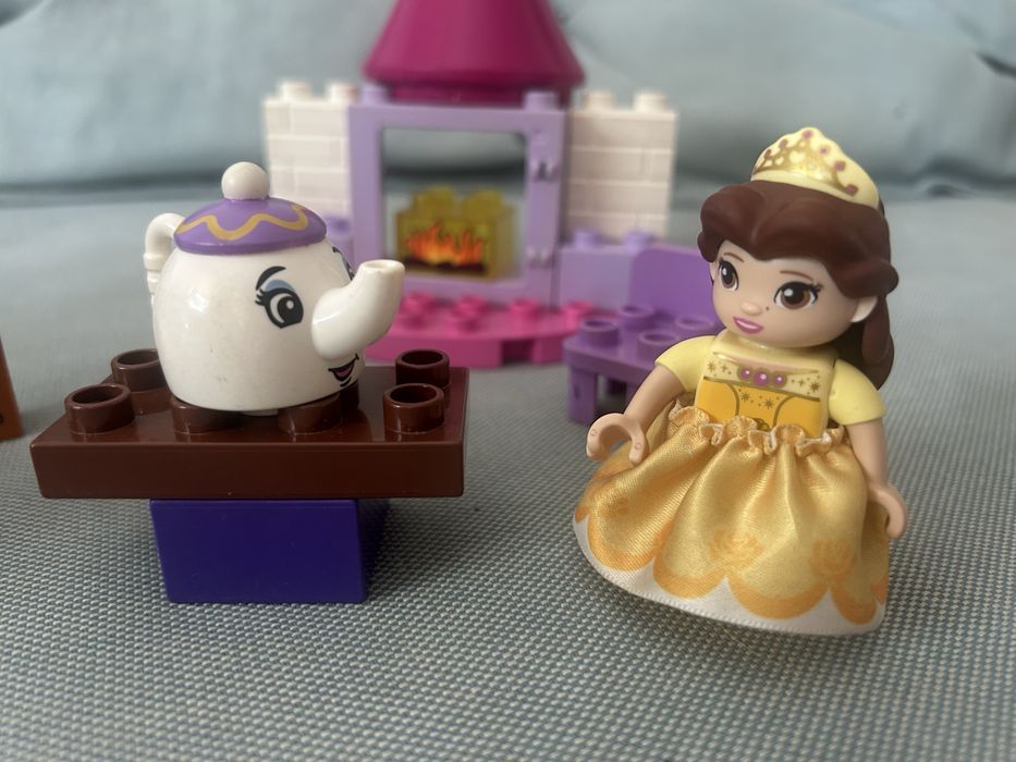 Lego duplo herbatka u belli