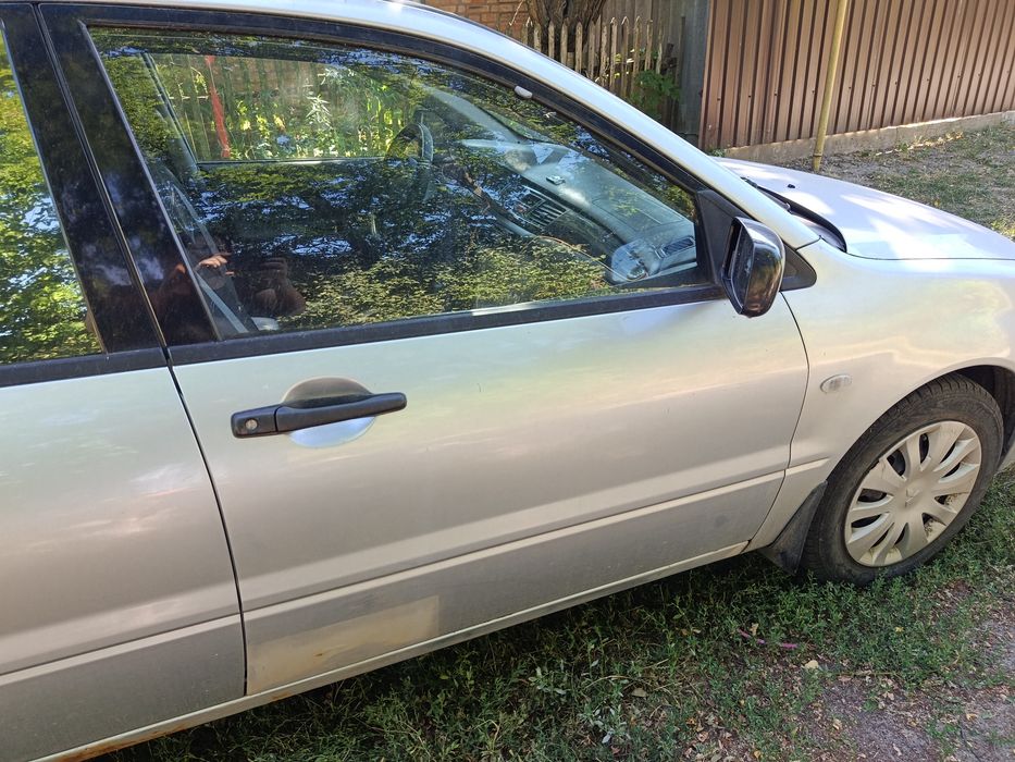 Mitsubishi Lancer  1.6 бензин, механіка