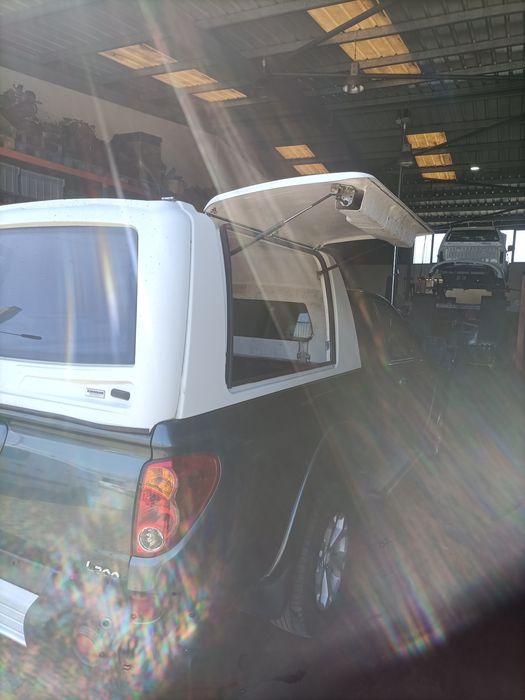 Canopies Mitsubishi l200 Real, Dume E Semelhe • OLX Portugal