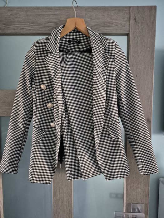 Garnitur damski made in italy w kratkę czarno biały marynarka  spodnie