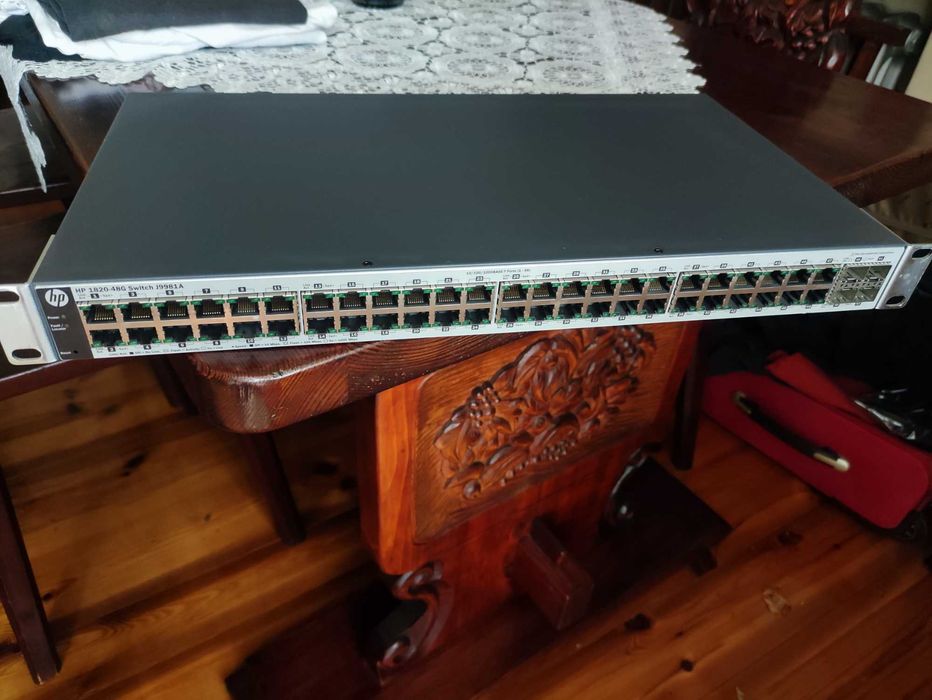 Przełącznik sieciowy HP Switch 1820-48G J9981A