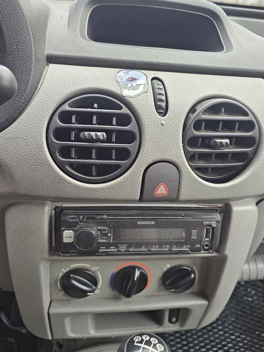 Renault Kangoo груз. 2003