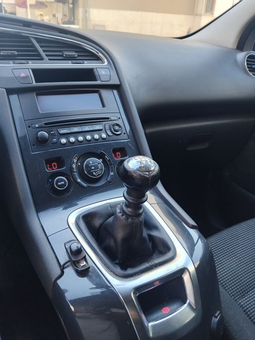 Peugeot 5008 hdi — photo 3