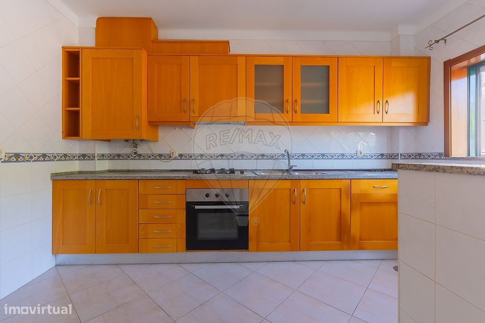 Apartamento T1 para arrendamento