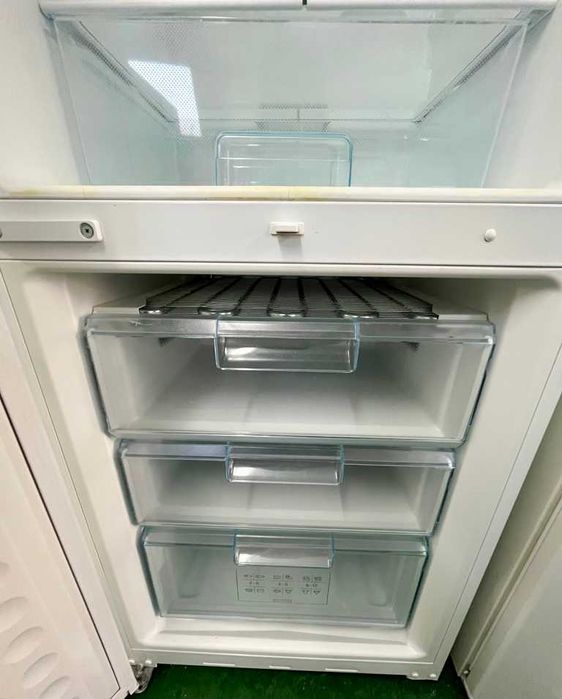 Lodówka Bosch KGV36V00, 343 litry, 185 cm, A+