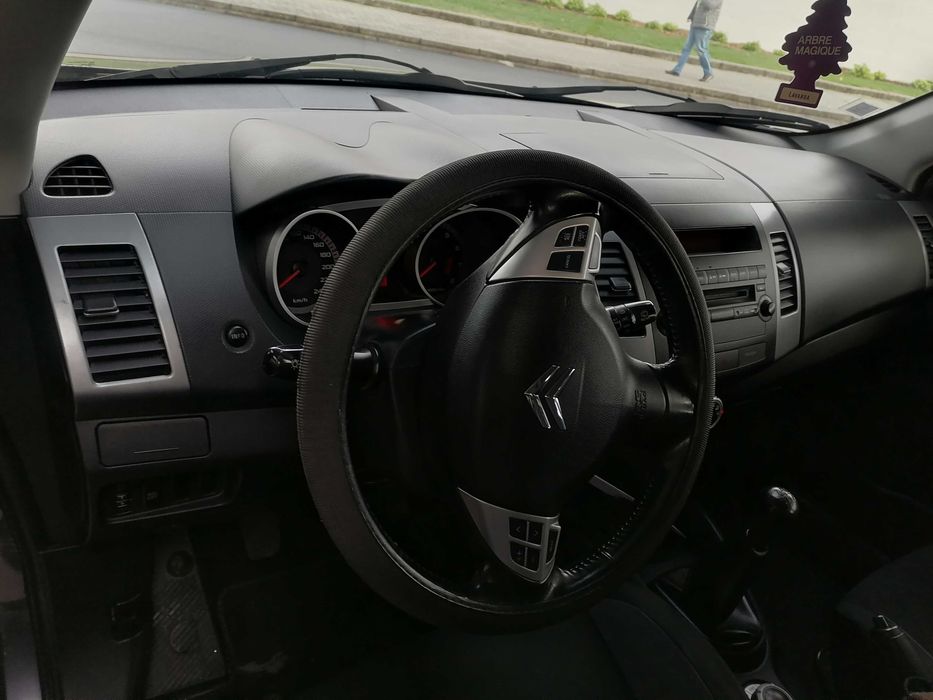 Citroën C-Crosser SUV 2.4 170cv