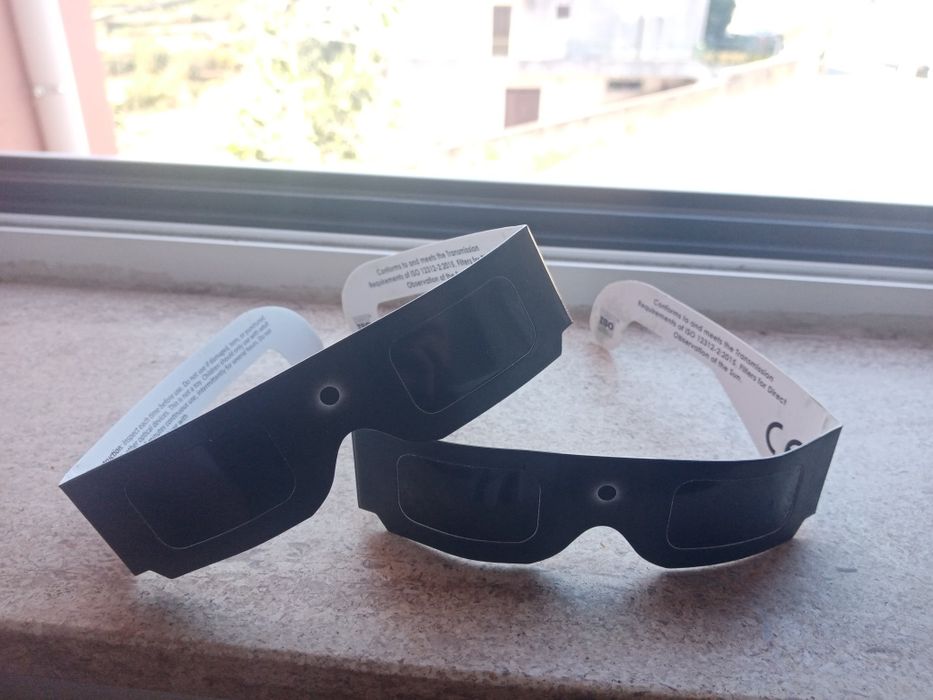 2x Óculos Eclipse