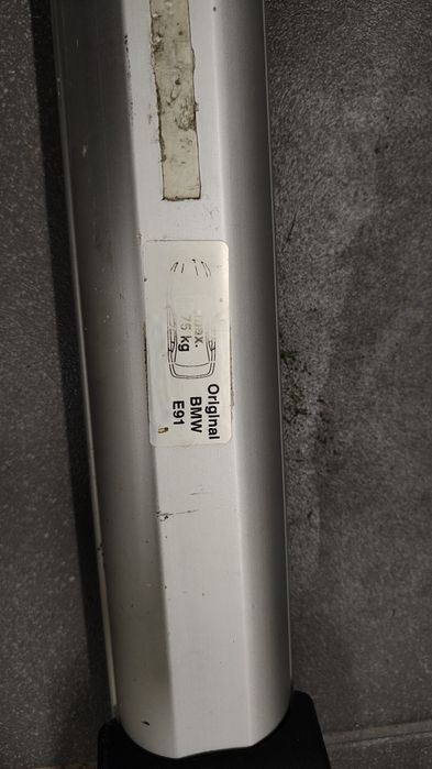 BMW E91 Orginalne  Belki dachowe bagażnik na niskie relingi