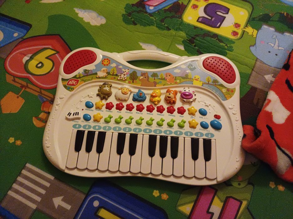 Pianinko simba nauka i zabawa