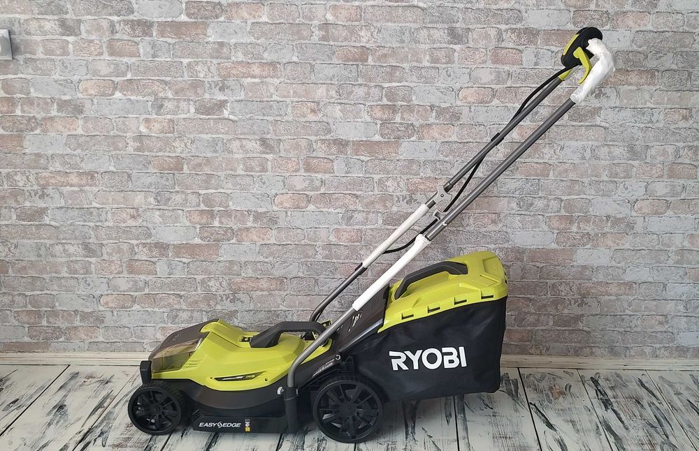 Kosiarka Ryobi OLM1833 18V