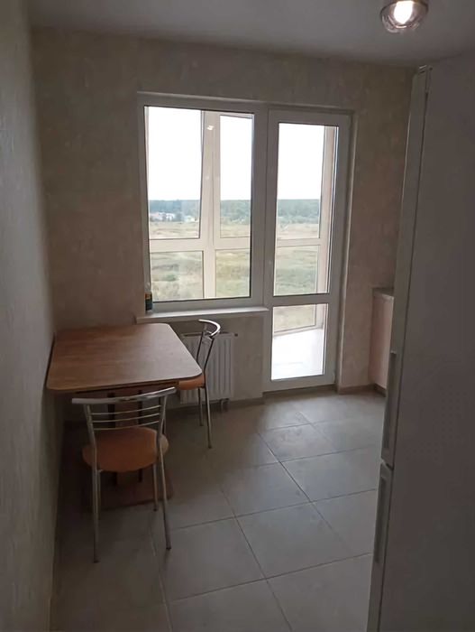 Продам 1к. квартиру з євроремонтом в ЖК "LaLaLand", Берковецька 6б.