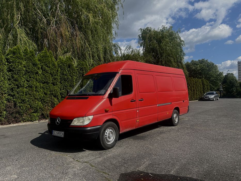 Przeprowadzki transport rzeczy
